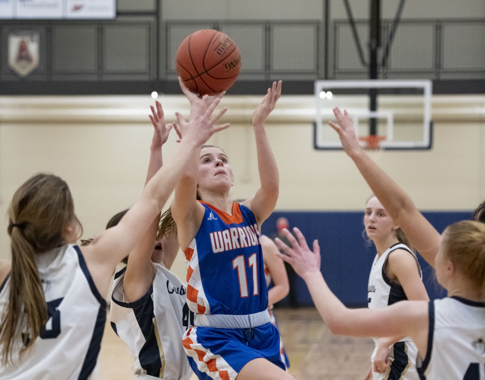 Heelan vs Sioux Center basketball